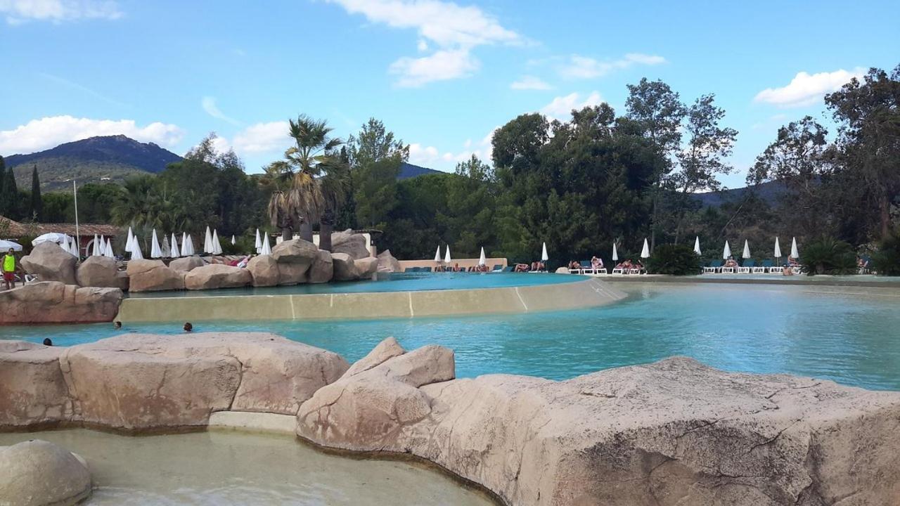 Les Restanques du Golfe de Saint-Tropez - Pivoine 1040 - vue mer panoramique Grimaud Extérieur photo