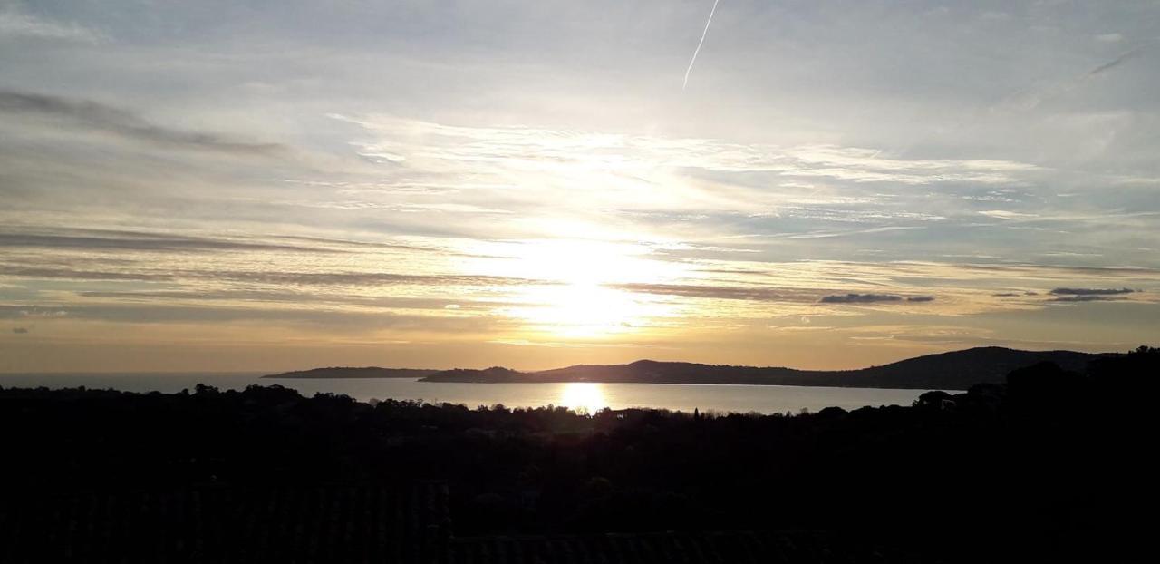 Les Restanques du Golfe de Saint-Tropez - Pivoine 1040 - vue mer panoramique Grimaud Extérieur photo